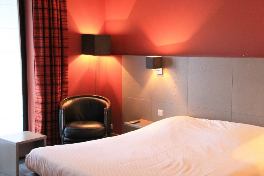 Hotel Pantheon Palace By Wp Hotels 布兰肯贝赫 外观 照片