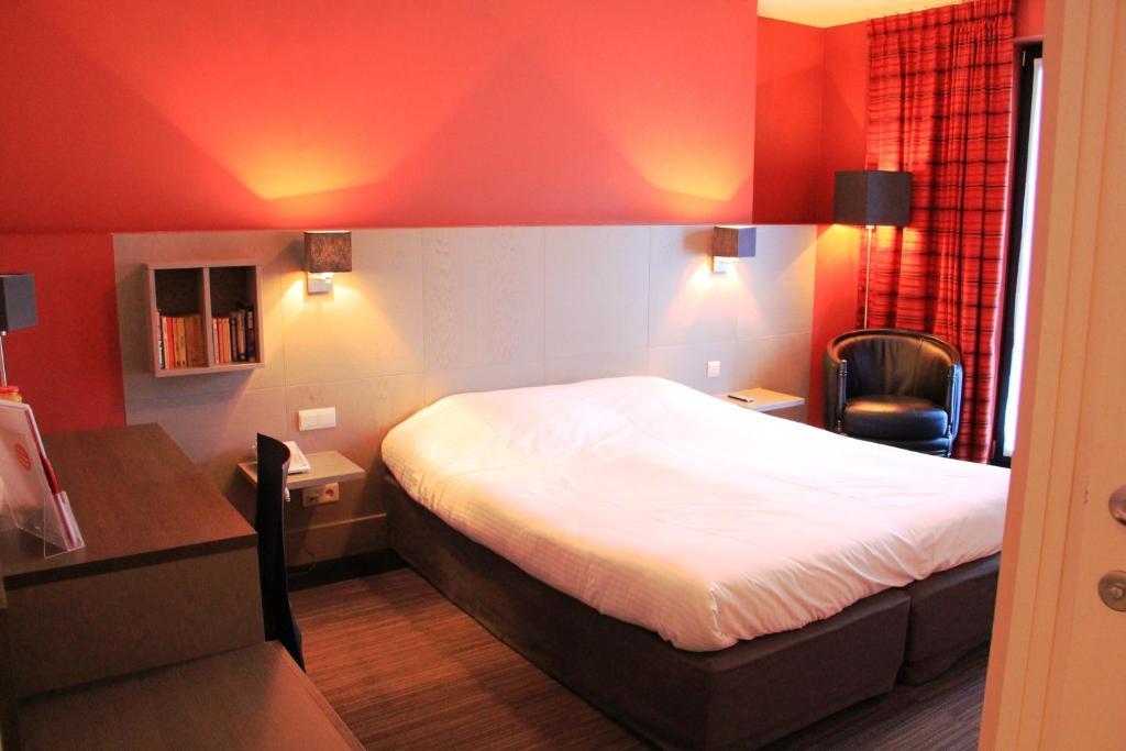 Hotel Pantheon Palace By Wp Hotels 布兰肯贝赫 外观 照片